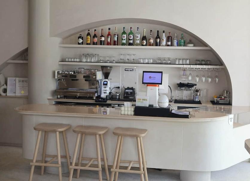 Bar Photo