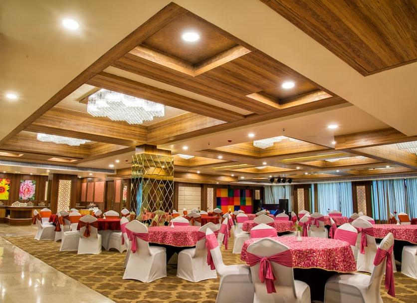 Banquet hall Photo