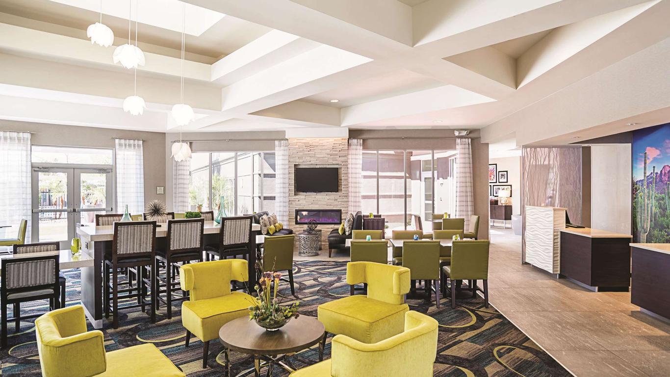 La Quinta Inn & Suites by Wyndham Phoenix Chandler