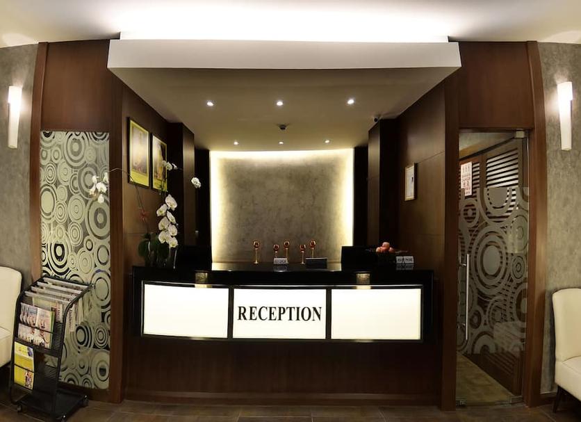 Front desk Photo