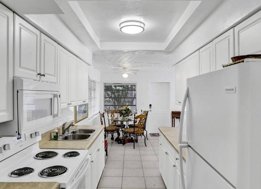 Kitchen Photo