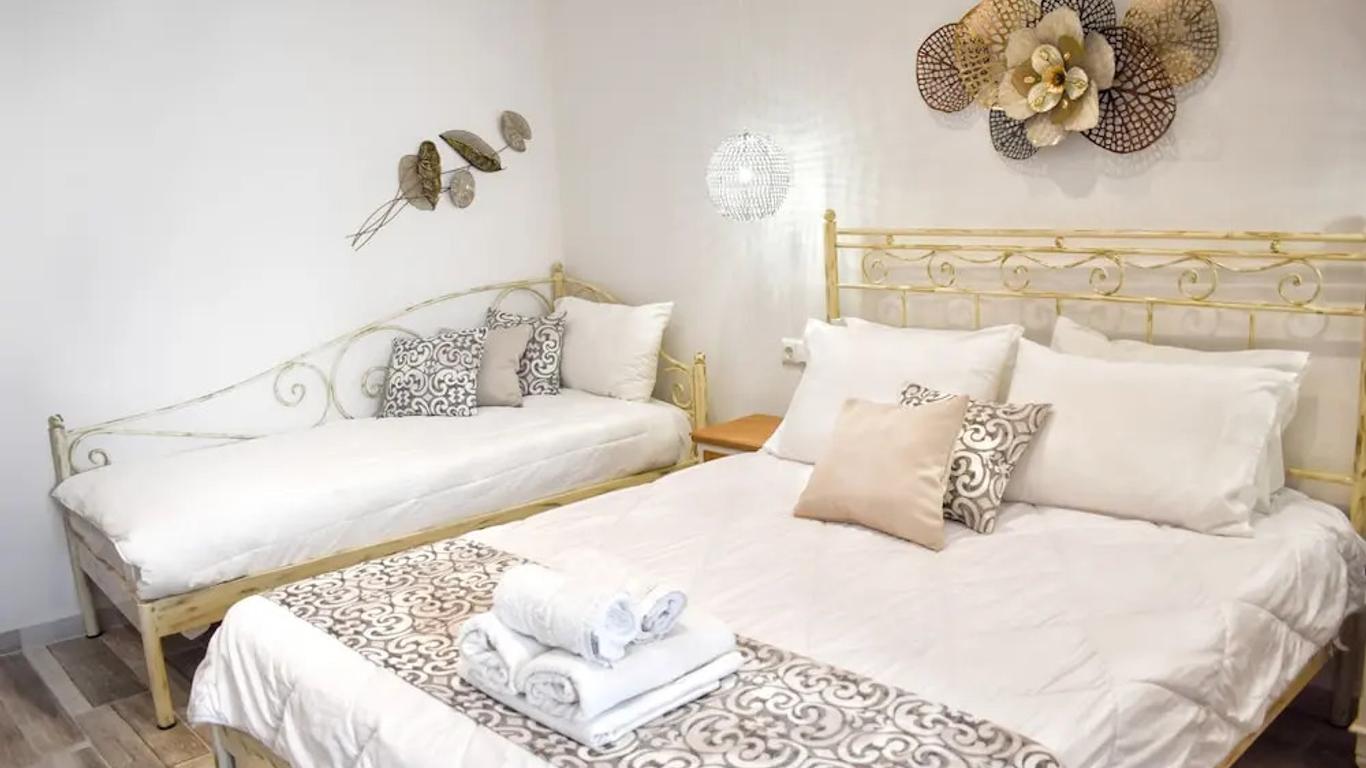 Naxos Enjoy Apartments