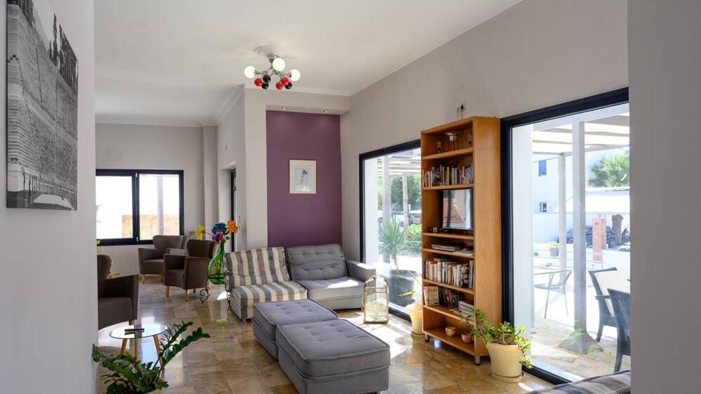 Esperides Hotel