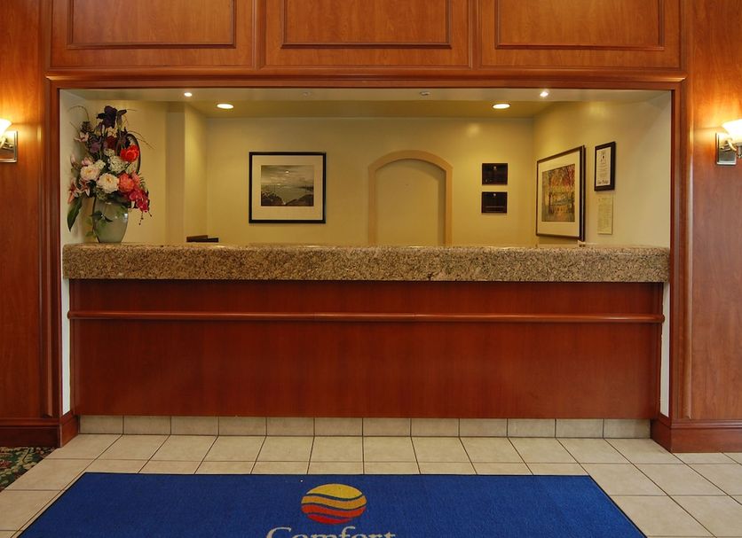 Comfort Inn & Suites San Francisco Airport North lobby front desk in South San Francisco