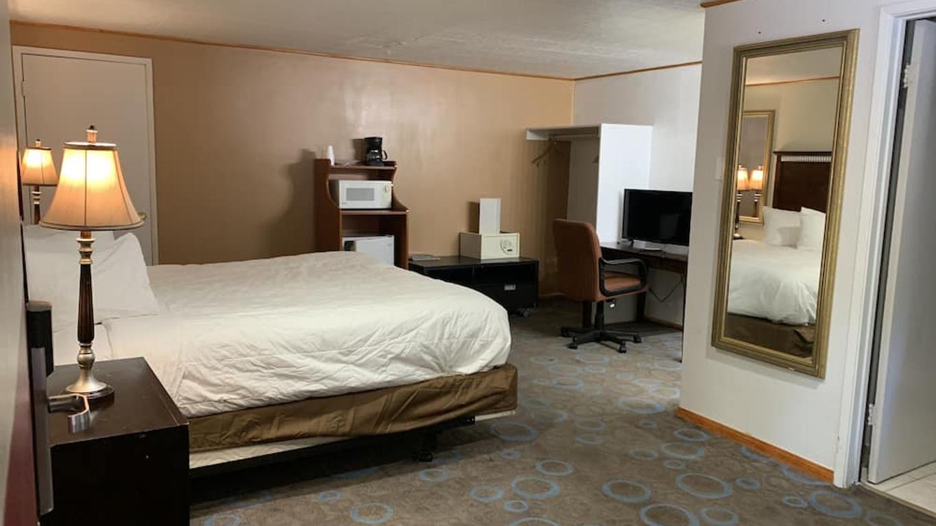 Ventura Grand Inn