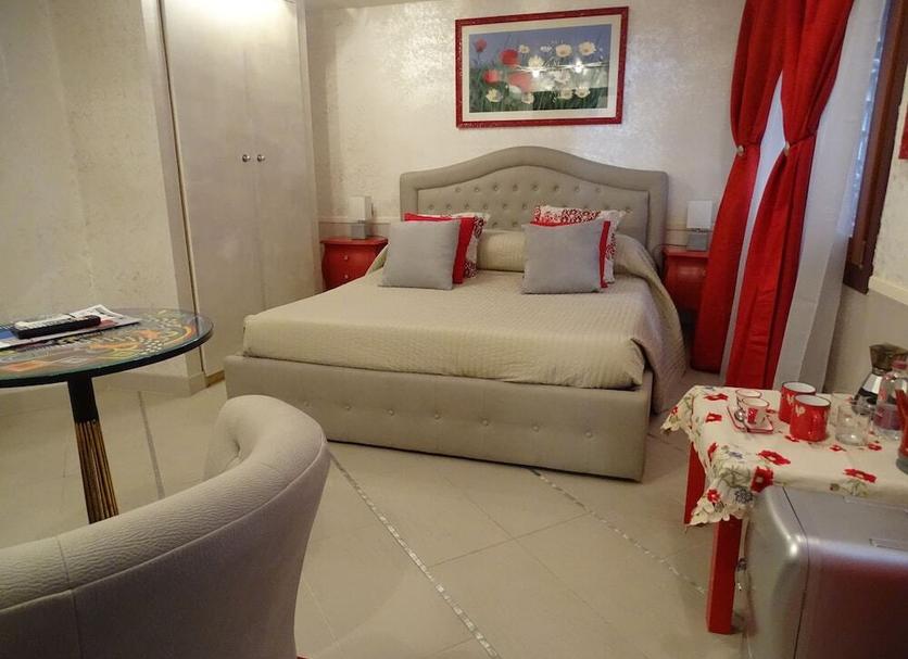 Bedroom Photo