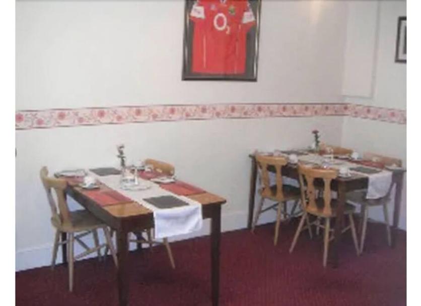 Restaurant Photo