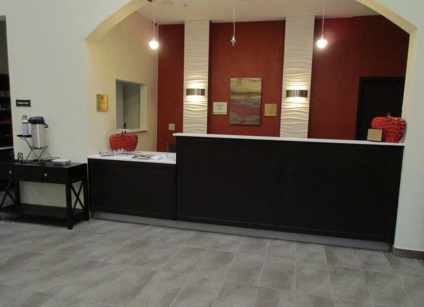 Front desk Photo