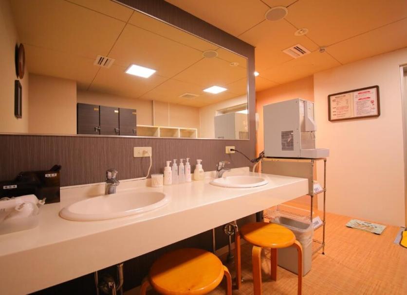 Bathroom Photo