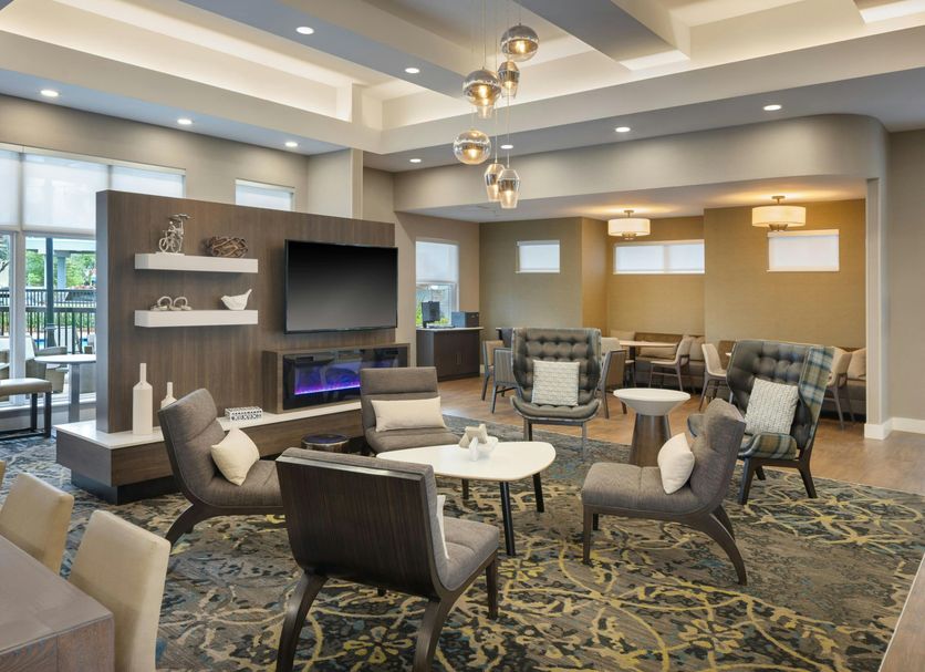 Residence Inn by Marriott Tampa Suncoast Parkway at NorthPointe Village lobby seating area in Lutz