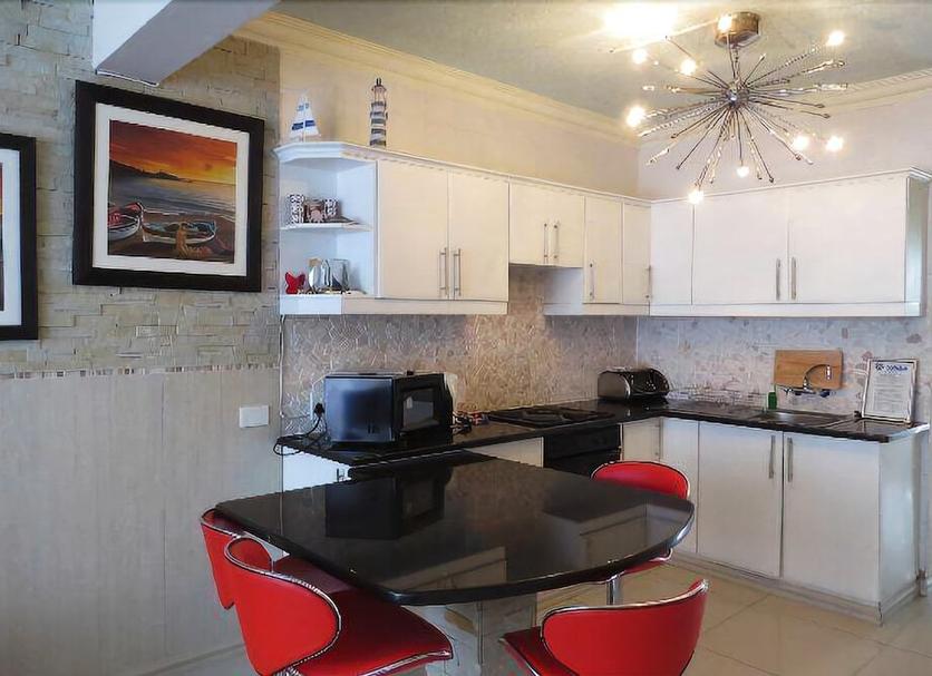 Kitchen Photo
