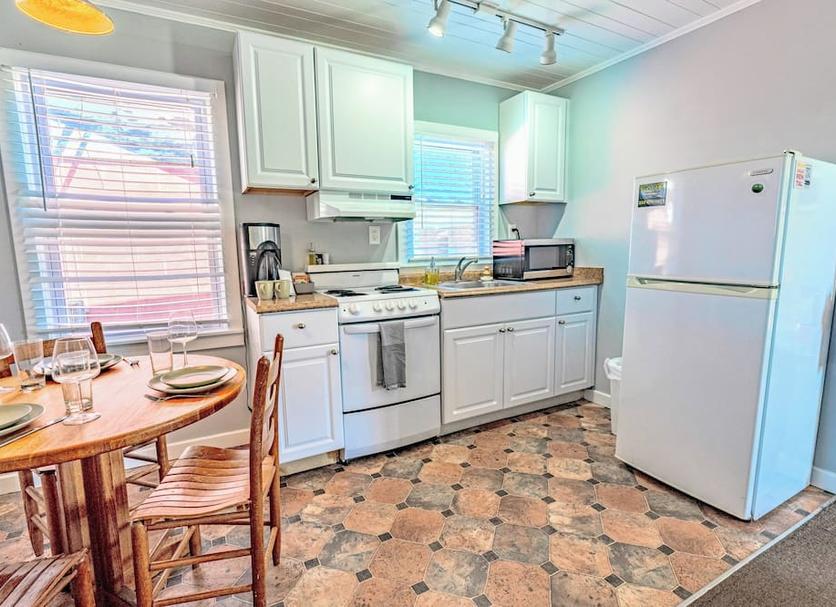 Kitchen Photo