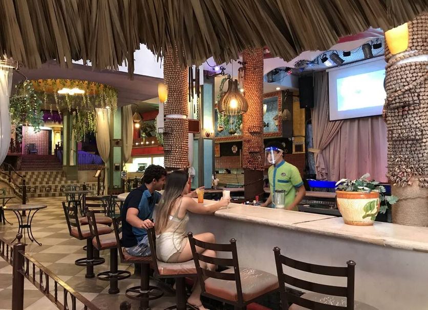 Bar Photo