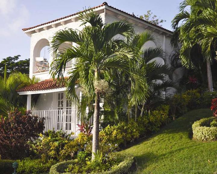 Mount Cinnamon Resort $440. St. George's Hotel Deals ...