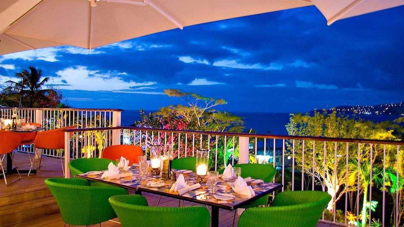 Mount Cinnamon Resort $440. St. George's Hotel Deals ...