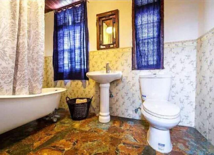 Bathroom Photo