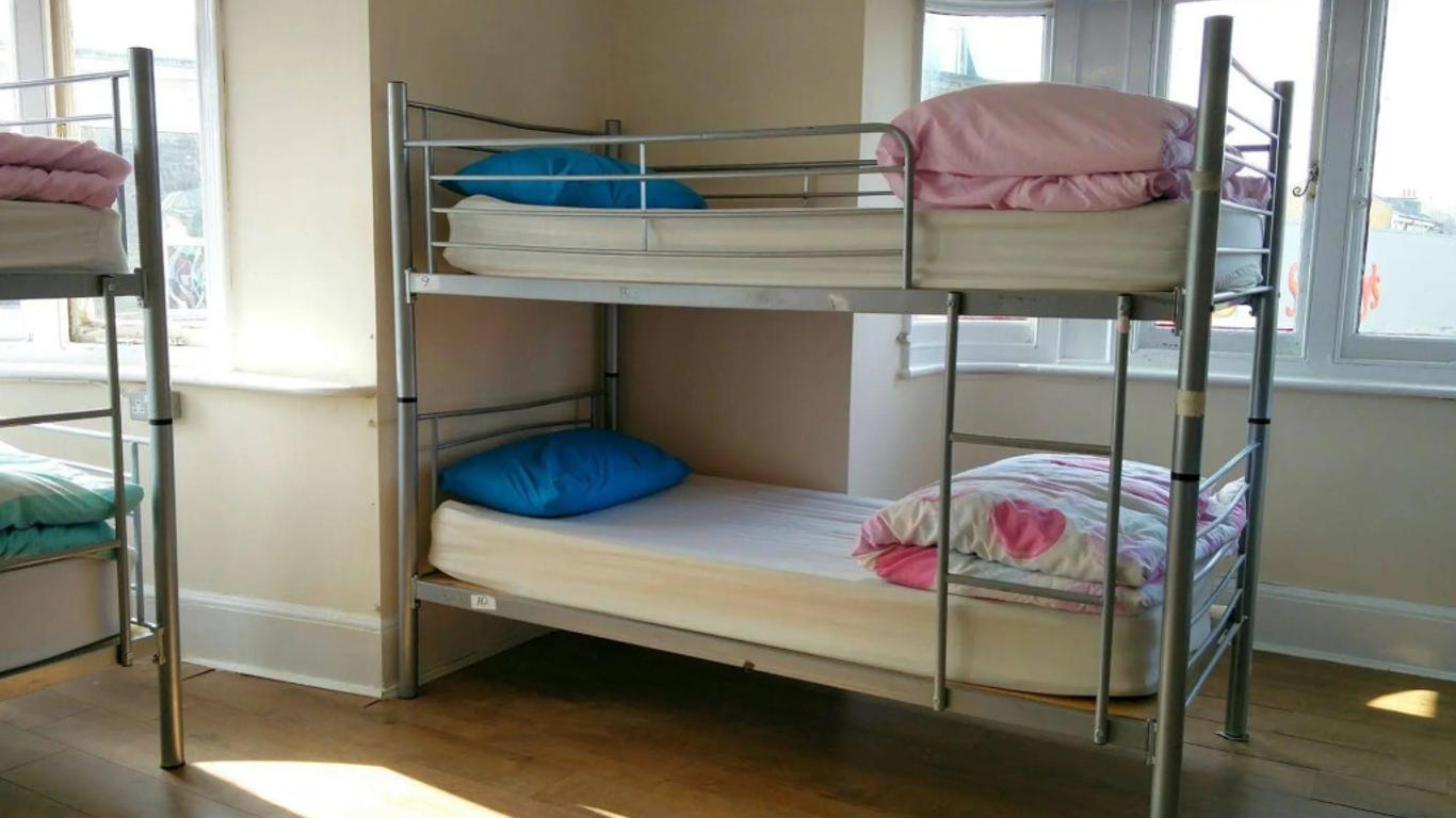 Hootananny Hostel
