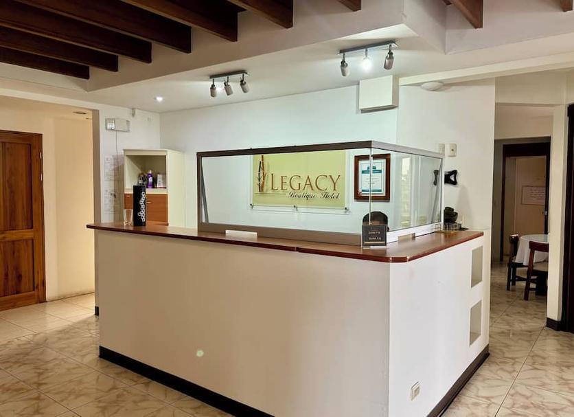 Front desk Photo