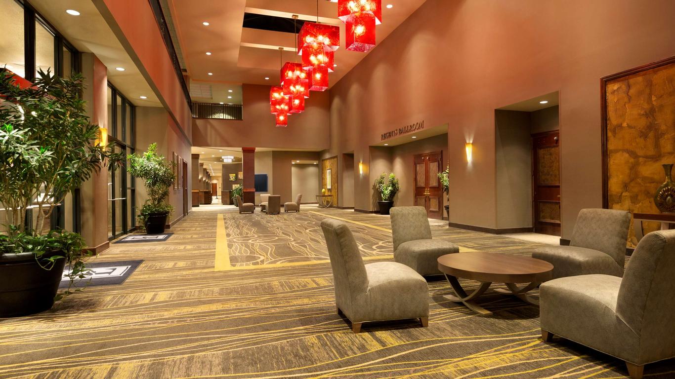 Embassy Suites by Hilton Lincoln