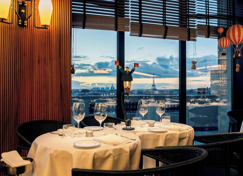 Restaurant Photo