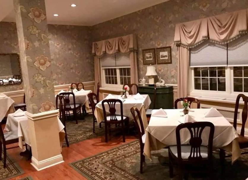 Restaurant Photo