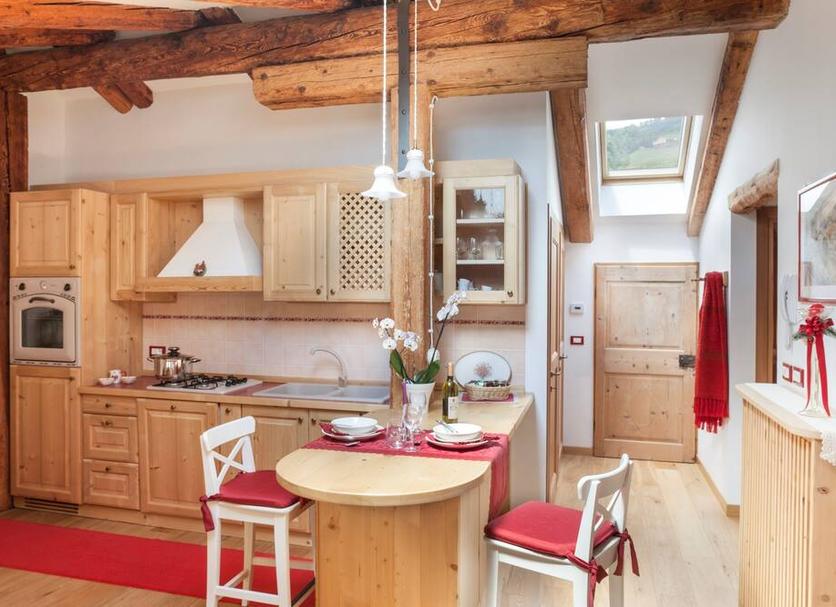 Kitchen Photo