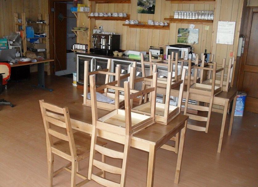 Dining room Photo