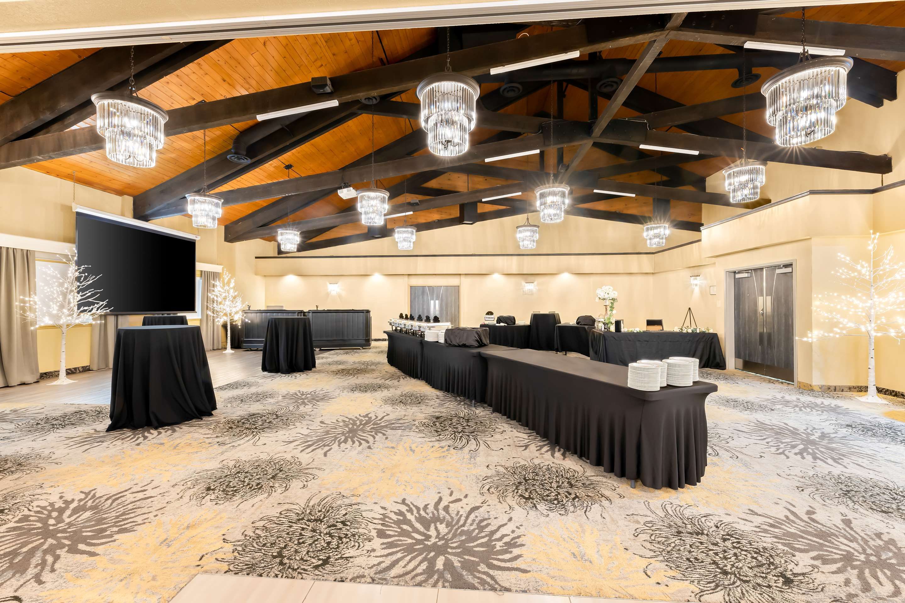 Banquet hall