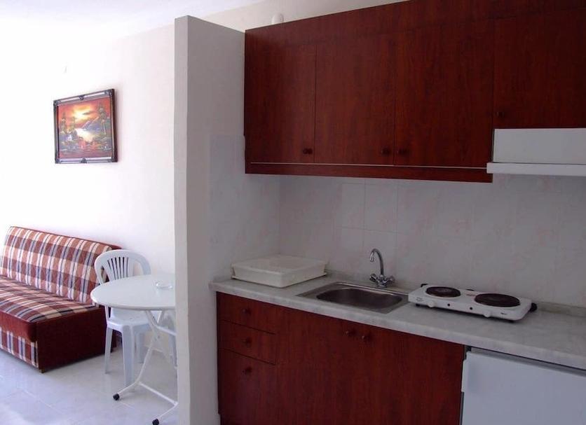 Kitchen Photo