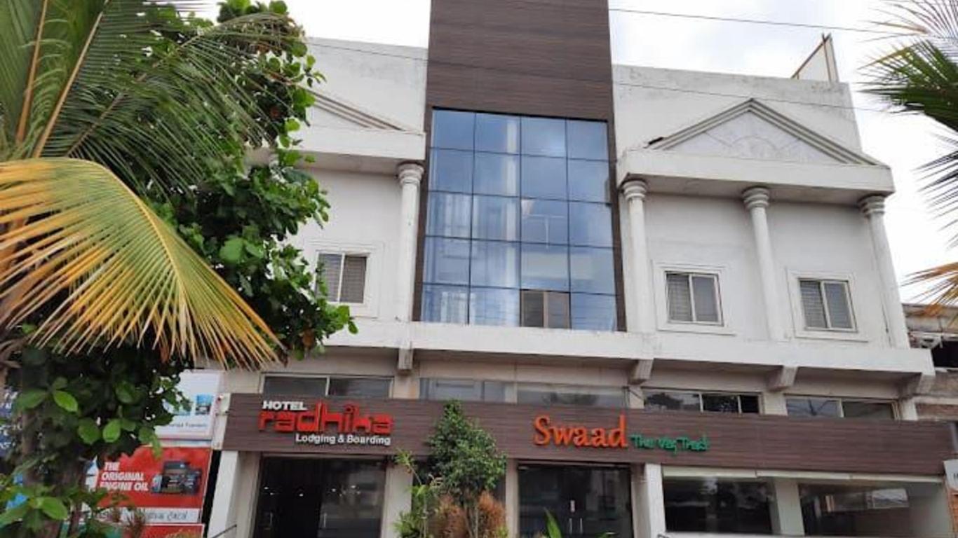 Hotel Radhika