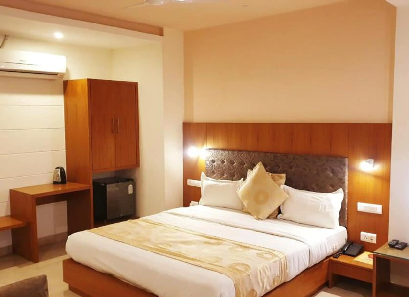 Bedroom Photo