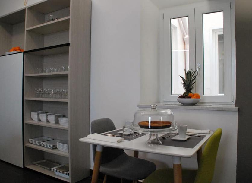 Dining room Photo