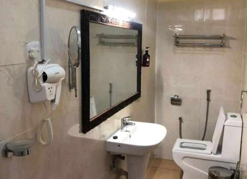 Bathroom Photo