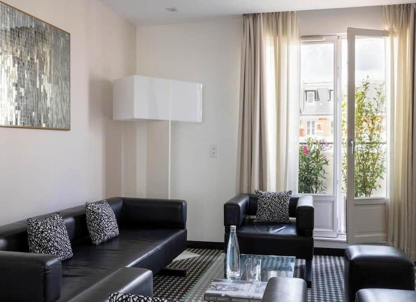 Living room Photo