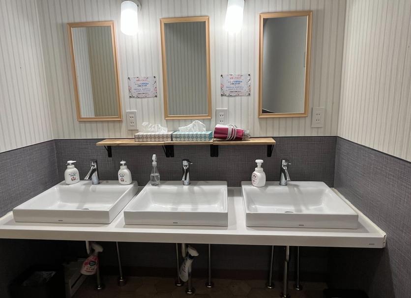Bathroom Photo