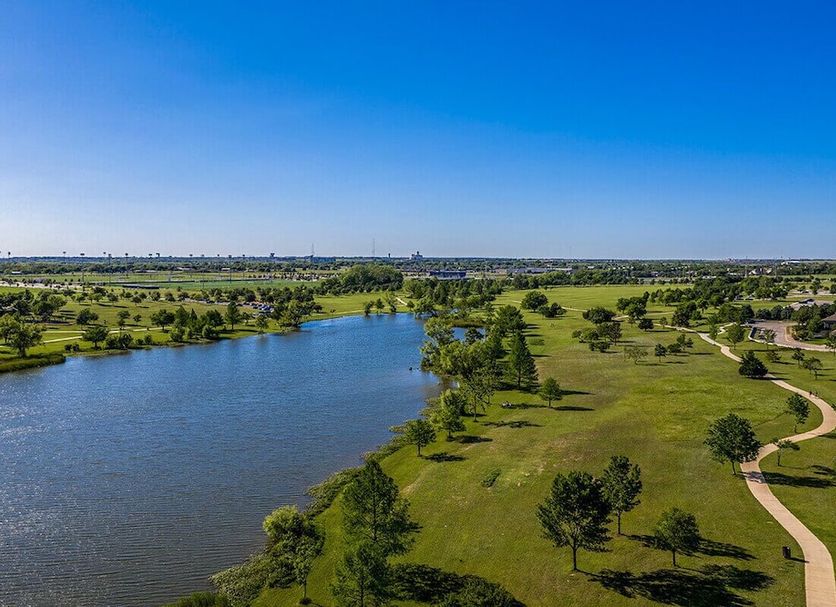 Holiday Inn Express & Suites Austin - Round Rock By IHG with lake and green park views in Round Rock