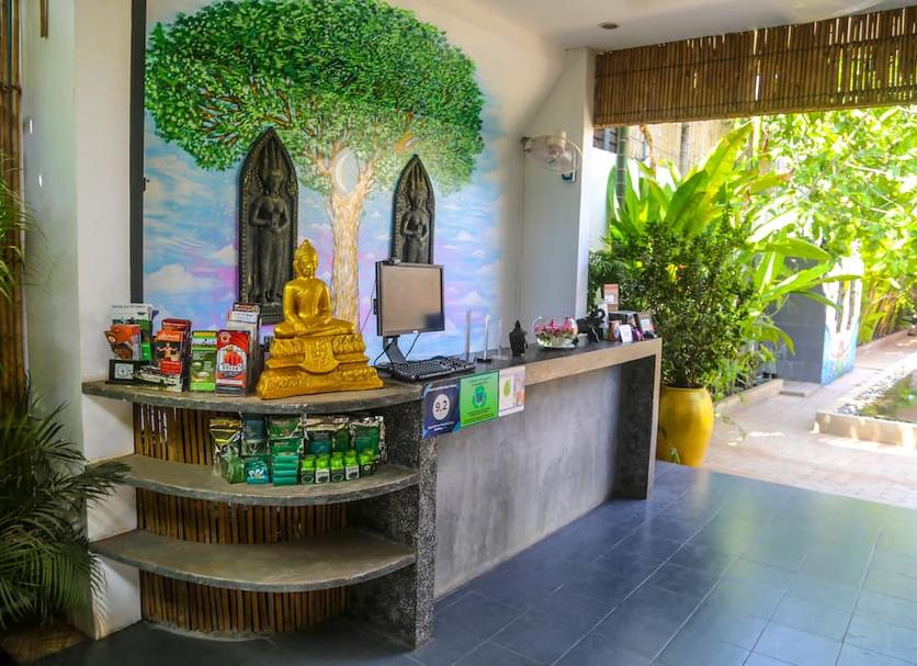 Front desk Photo