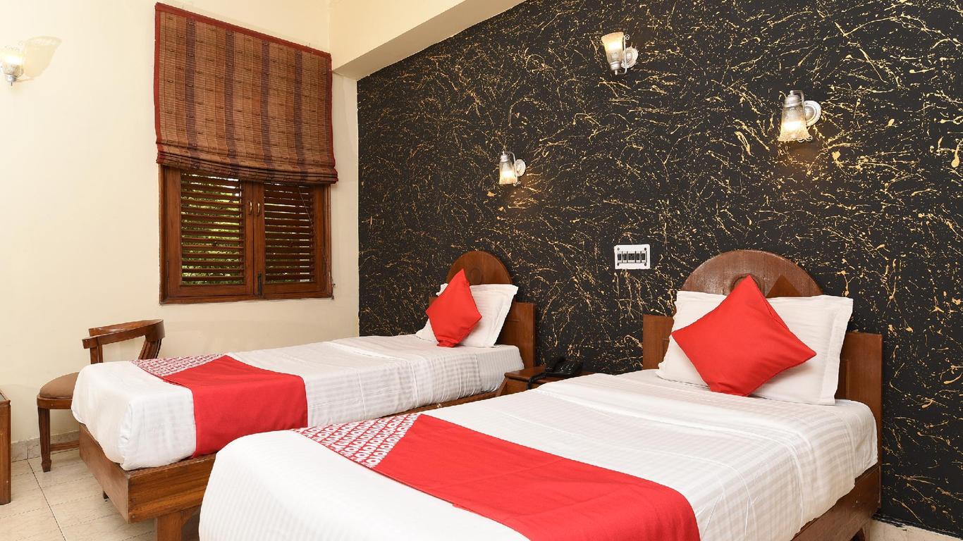 OYO Kapur Guest House Near Ansal Plaza
