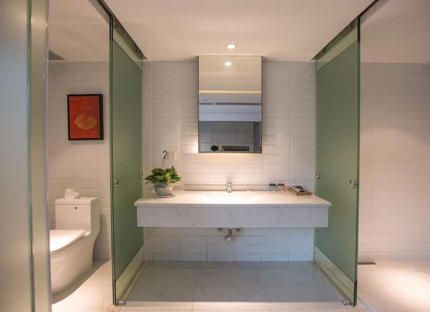 Bathroom Photo
