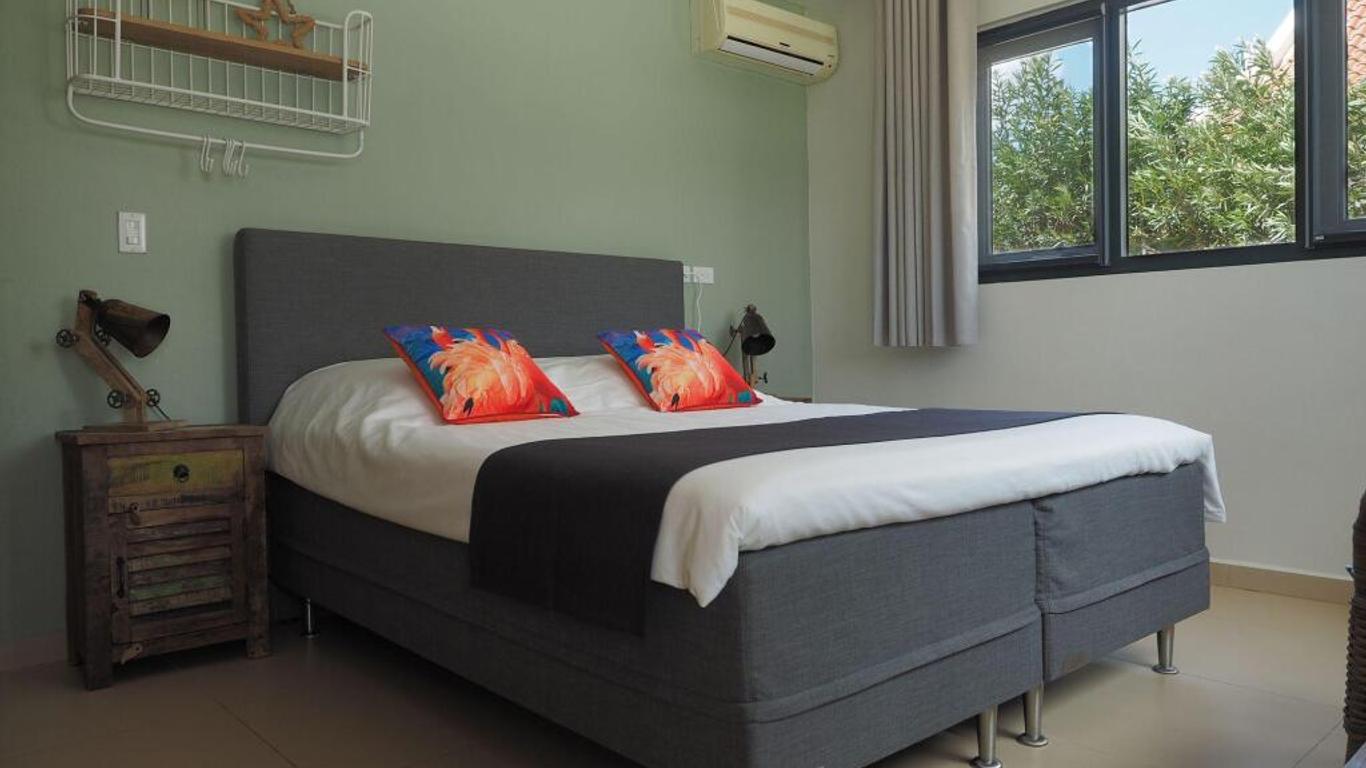 Oasis guesthouse, Boutique Style Hotel