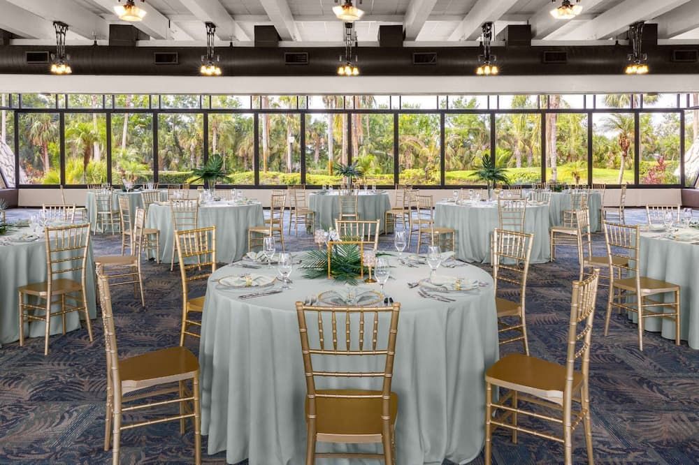 Banquet hall
