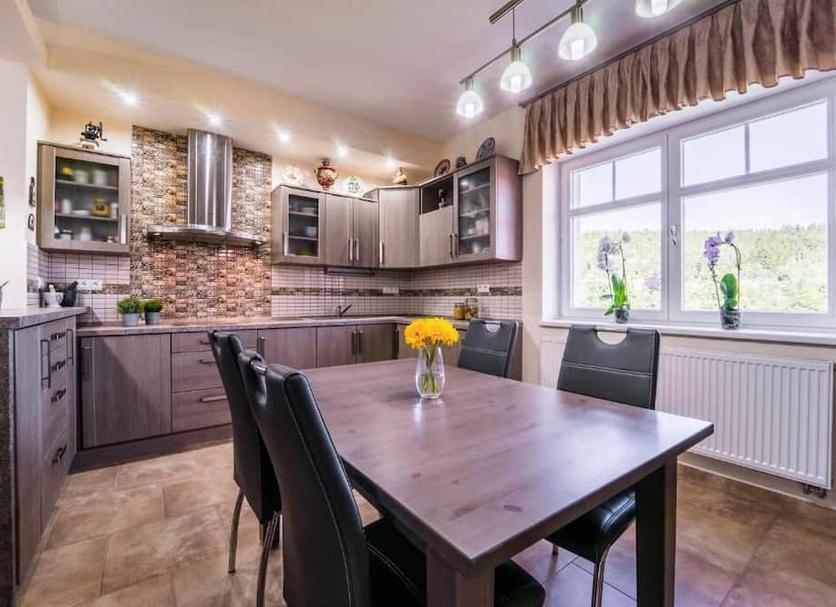 Kitchen Photo