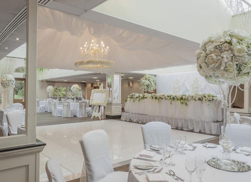 Banquet hall Photo