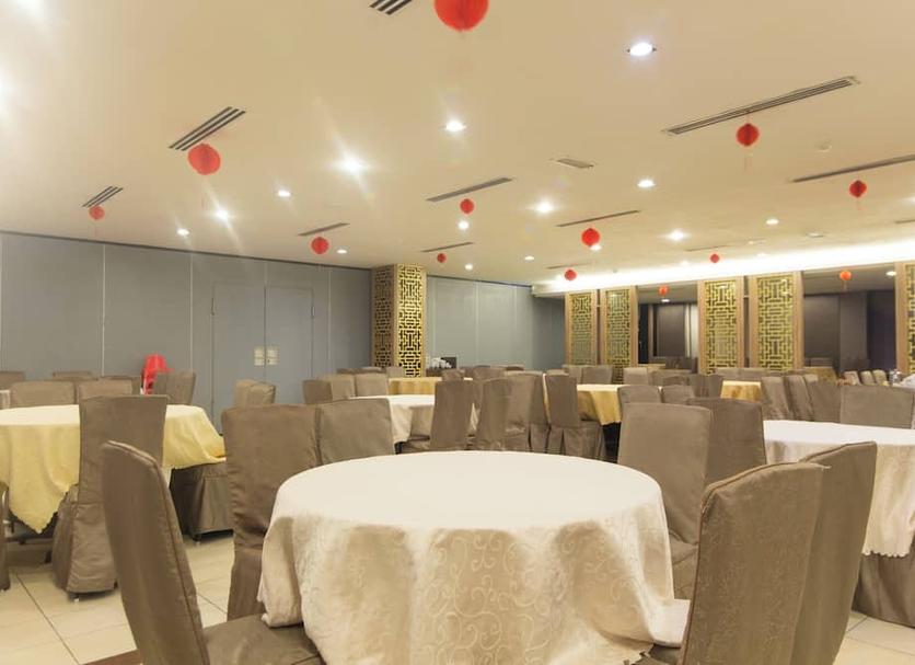 Banquet hall Photo
