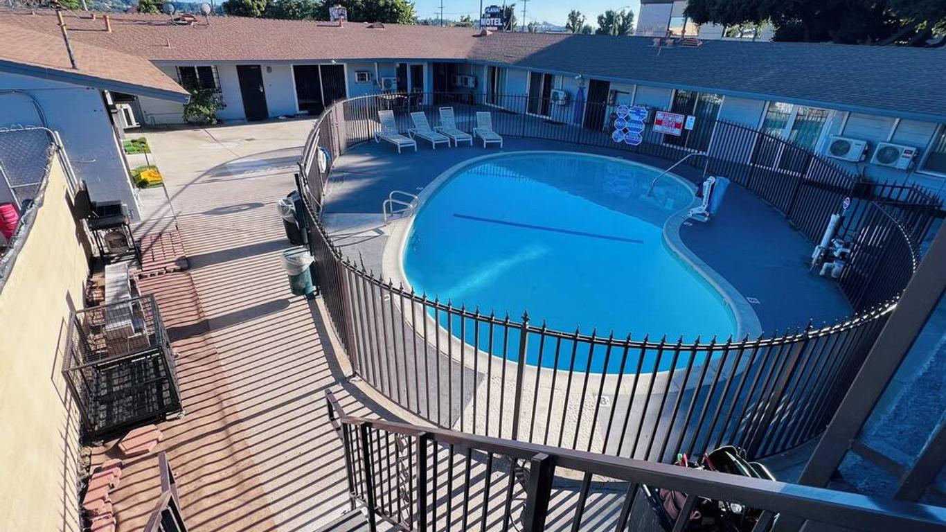 Lanai Motel