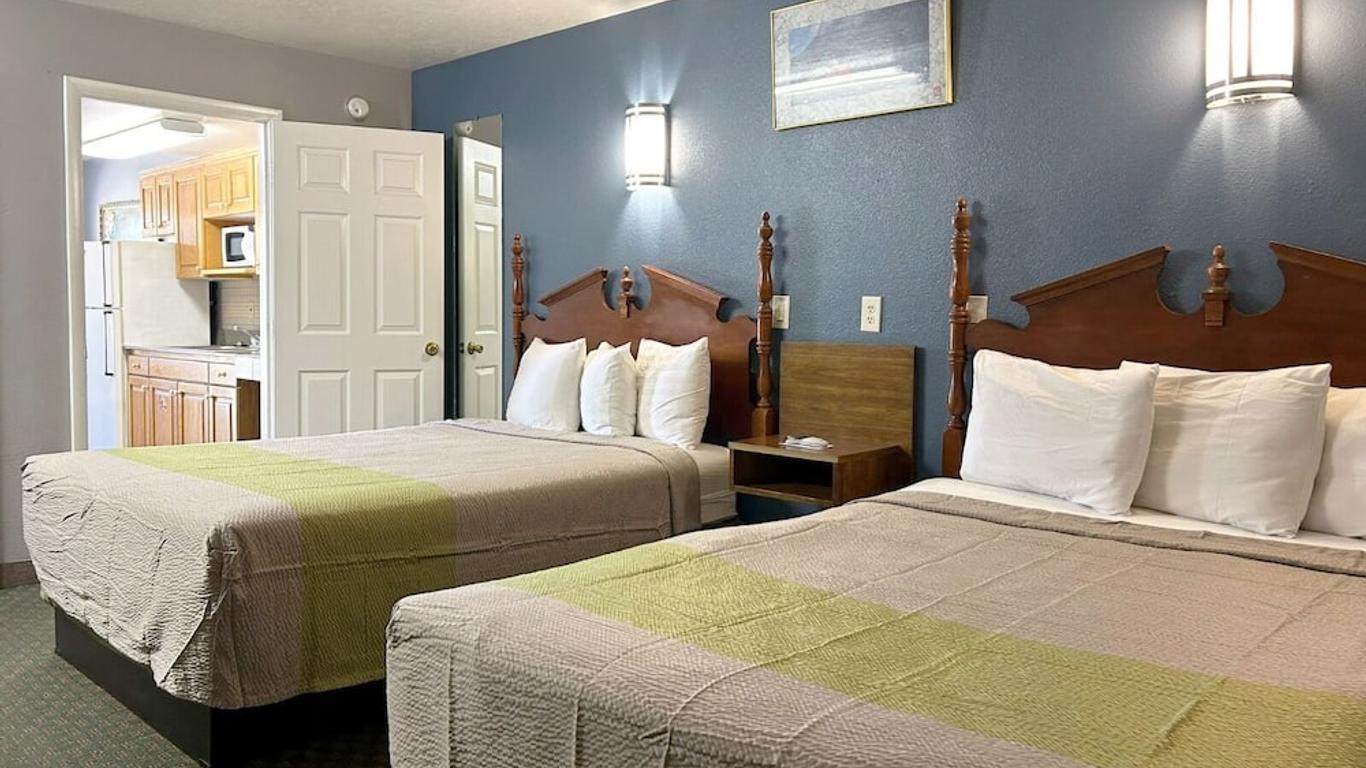 Coronada Inn & Suites