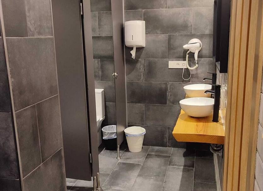 Bathroom Photo