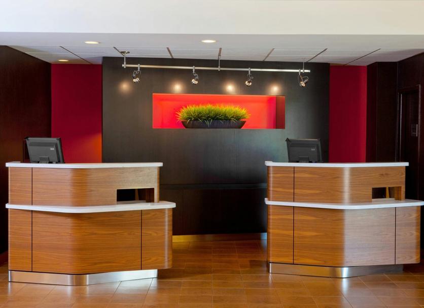 Front desk Photo