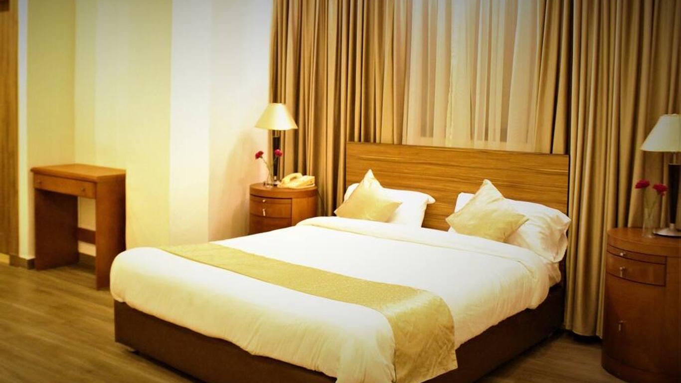 New Merryland Hotel