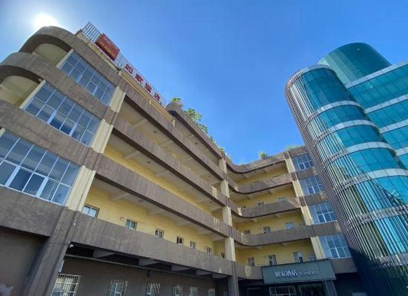 Building Photo